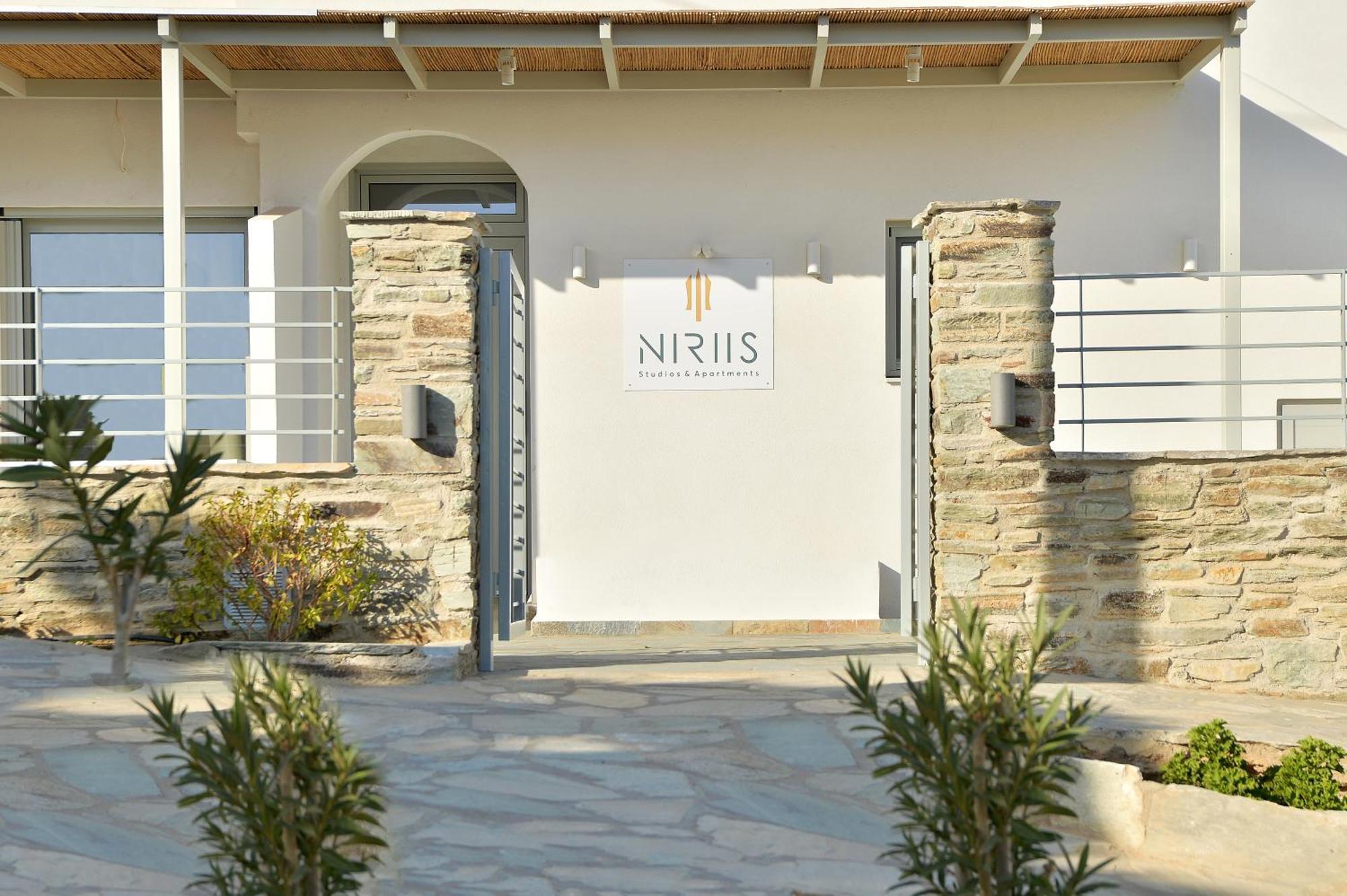 Niriis Sea View Studio Melite Batsi Батси Экстерьер фото